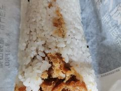 肉酥油条饭团-肯德基(西影路店)