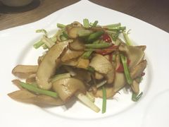 iphone_upload_pic-菩提树·素食餐厅(汇智国际商业中心店)