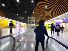 -红土地(地铁站)