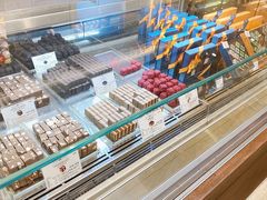 -VENCHI 闻绮(北京国贸商城店)