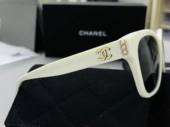 -目艮眼镜SHOWROOM(品牌集合店)