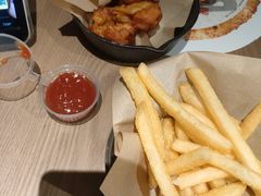 -必胜客(松雷店)