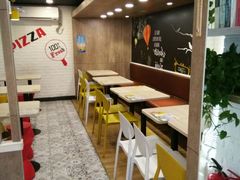 用餐区-City1+1城市比萨·意面(桂林路店)