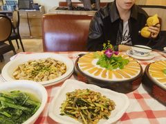 -醉美东江·三文鱼·烧鸡公