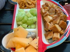 -汽车博物馆主题餐厅