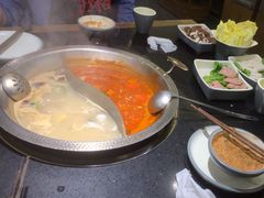 -井格重庆火锅(西直门凯德Mall店)