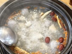-濠轩阁特色生蚝火锅(水湾路店)