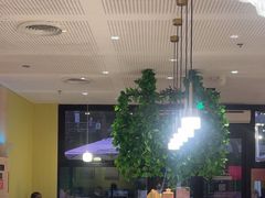 -必胜客(WOW中心城店)