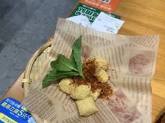 -城墙拐拐火锅(三峡广场黑金冠店)