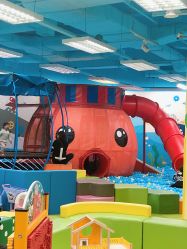 -莫莉幻想儿童乐园(武汉保利广场店)