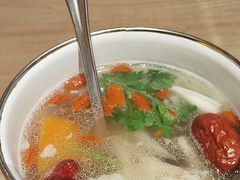 -耶里夏丽·新疆菜·28年喀什老馆(田林东路店)