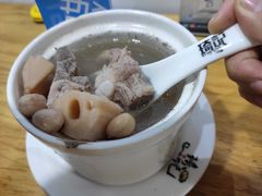 莲藕炖排骨汤-琦记丰顺捆粄(蛇口店)