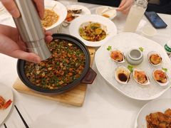 -品海楼·大连海胆锅贴馆(东港店)