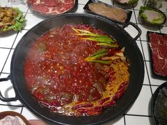 -扎起市井老火锅(乐山总店)