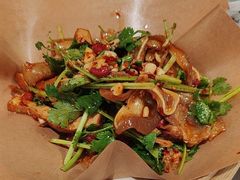 -费大厨辣椒炒肉(高铁吾悦广场店)