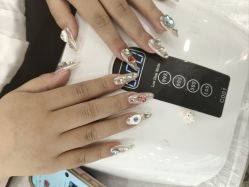 -斯馨·健康美甲美睫