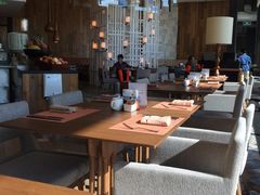 -松咖啡自助餐厅·松北香格里拉