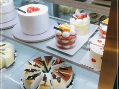 -焙丽拾光(麦凯乐直营店)