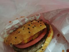 多汁牛肉中国汉堡-塔斯汀中国汉堡(江大南路店)