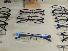 -肆兮眼镜·蔡司·徕卡战略合作店(大坪店)