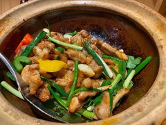 啫啫海鲜鸡-荣小馆(杭州大厦店)
