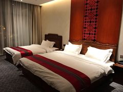 -剑河仰阿莎温泉小镇