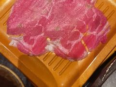 -牛YO寿喜烧·铁板烧和牛火锅自助(市府恒隆店)