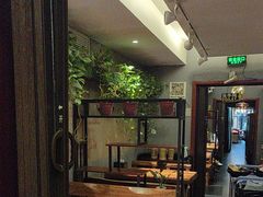 -万记麻辣烫国展总店