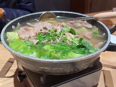 -川堂风·跷脚牛肉·乐山爆炒(宝山日月光店)