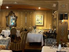 -火车头法国西餐厅