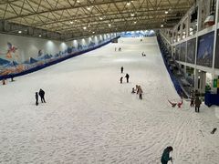 -乔波室内滑雪场