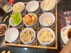 -井格重庆火锅(临平银泰城店)