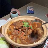 冬天来吃茶港的牛杂煲，真的好有韵味[调皮]