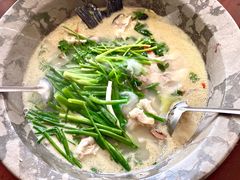 -姚记抚仙湖石锅鱼庄