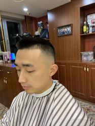 -韦恩先生Barbershop英式男士理发馆
