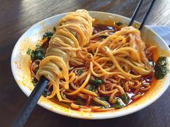 素面-小潘牛肉拉面馆