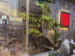 -毛辣果·贵州红酸汤牛肉火锅(西单店)