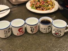 -湘肠香火锅店(团结湖店)