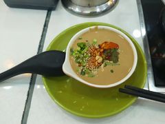 -亿富盛餐饮旋转小火锅(乐客城店)