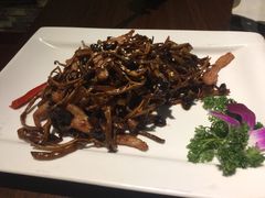 茶树菇猪颈肉-宋园·金宴浙鲜馆(静安店)