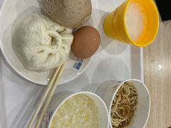 -美年大健康·体检中心(江岸分院)