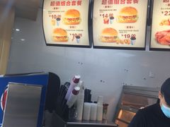 -华莱士·全鸡汉堡(浦东南路店)