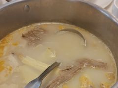 -煲王粤菜餐厅(中侨中心店)