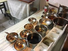 自助调料区-小陈方酥锅盔(古城总店)