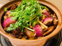 招牌胡须佬鸡煲-胡须佬鸡煲四季火锅店(石厦西村直营店)