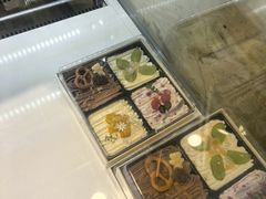 -山与蓝·轻糖鲜果蛋糕(勒泰店)