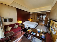 -广州天河希尔顿酒店