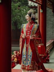 -第一夫人婚纱摄影(南京店)