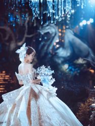 -不晚国际婚纱礼服