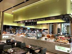 自助取餐区-前海华侨城JW万豪酒店·都会尚膳自助餐厅·牛排海鲜酒水畅飨
